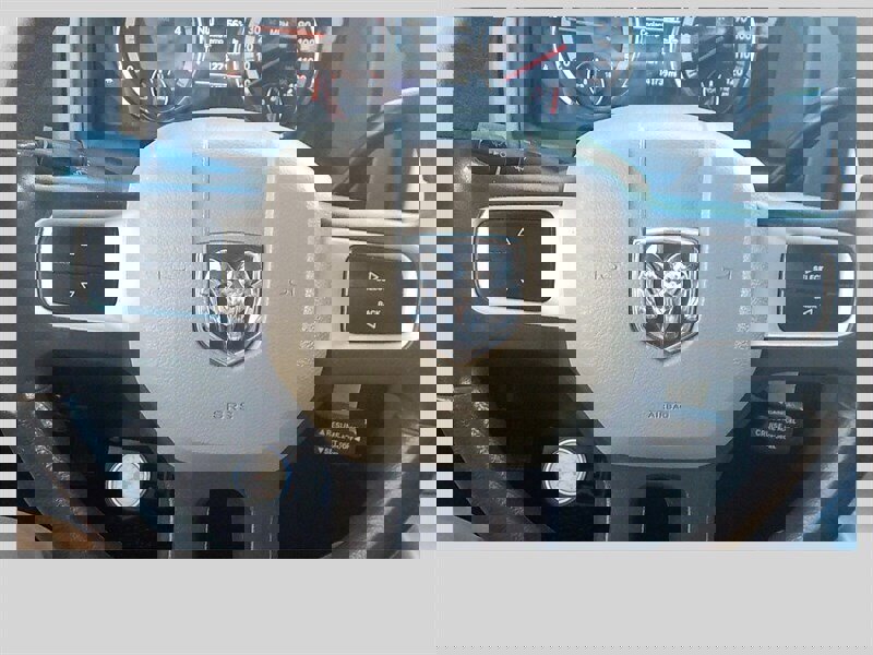 Used 2011 RAM 2500 SLT image 19