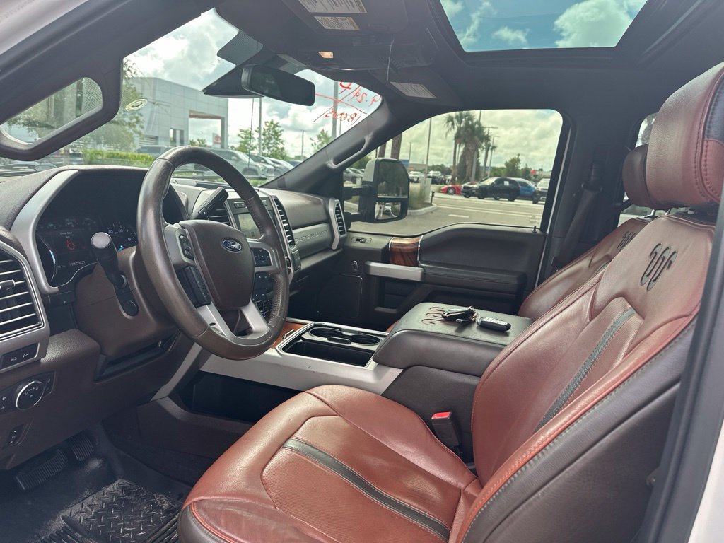 Used 2019 Ford F250 King Ranch w/ King Ranch Ultimate Package AWD/4WD image 13