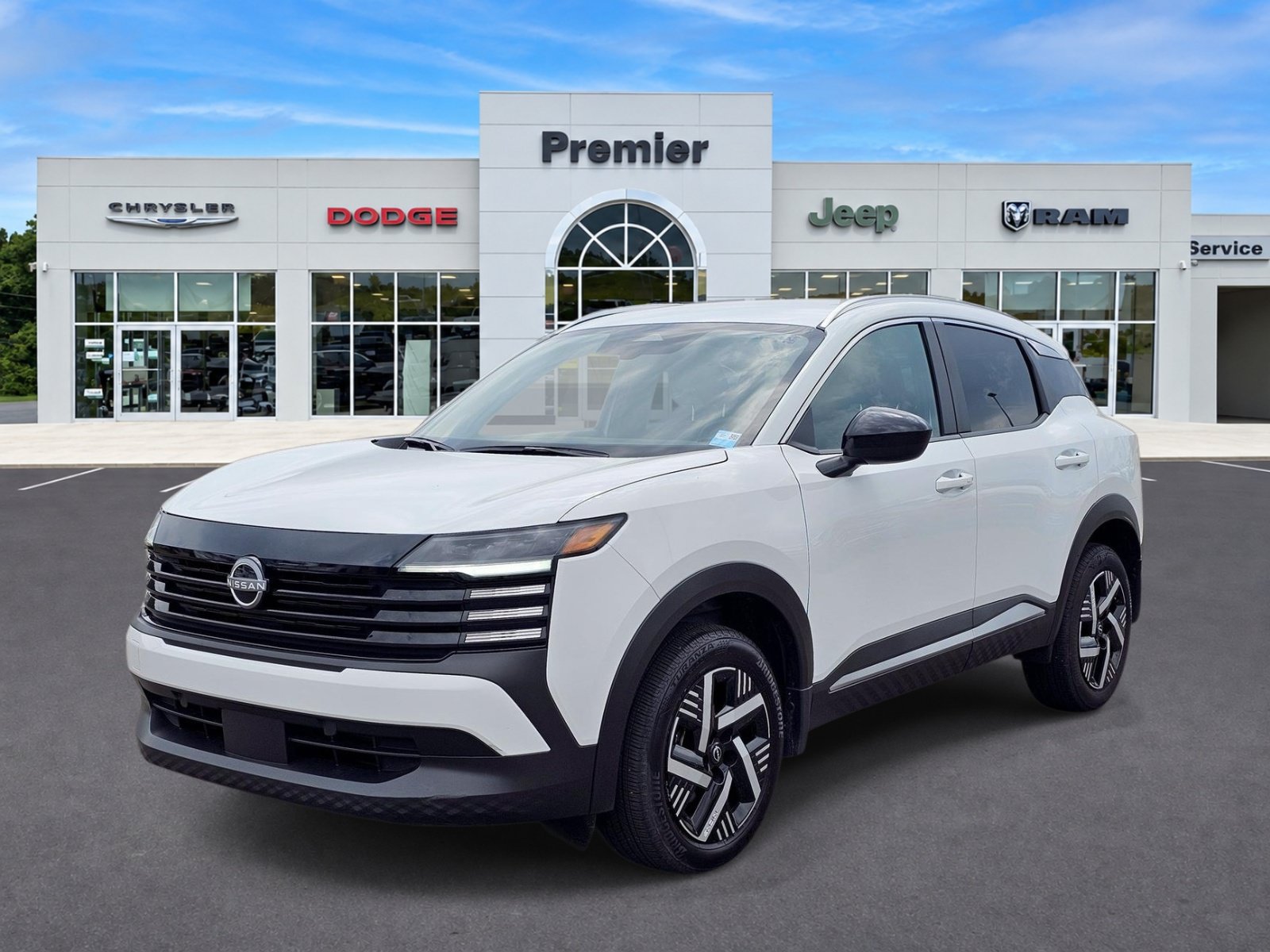 Used 2026 Nissan Kicks SV