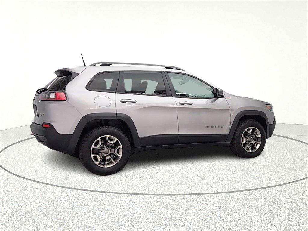 Used 2019 Jeep Cherokee Trailhawk w/ Comfort & Convenience Group image 8