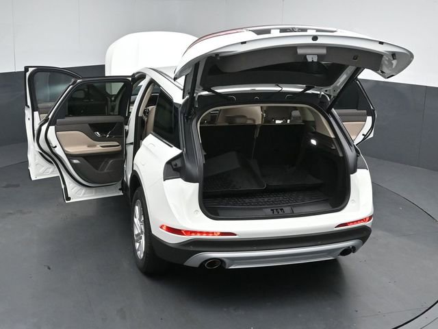 Used 2023 Lincoln Corsair AWD image 53