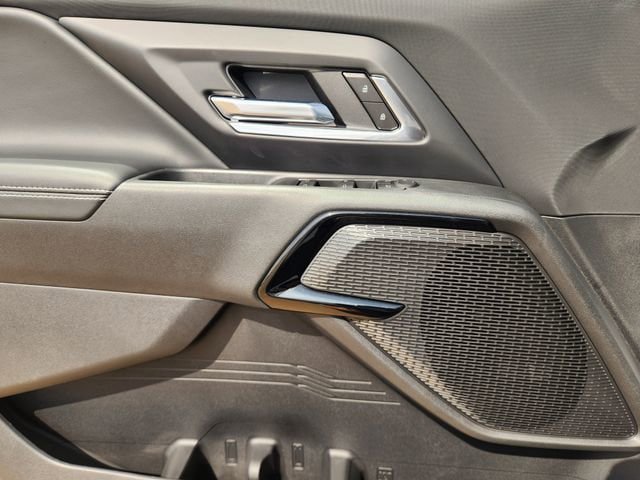 New 2026 Chevrolet Silverado EV LT image 30