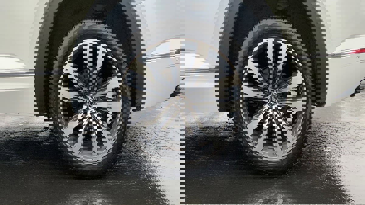 Used 2022 Volkswagen Atlas SEL Premium image 29