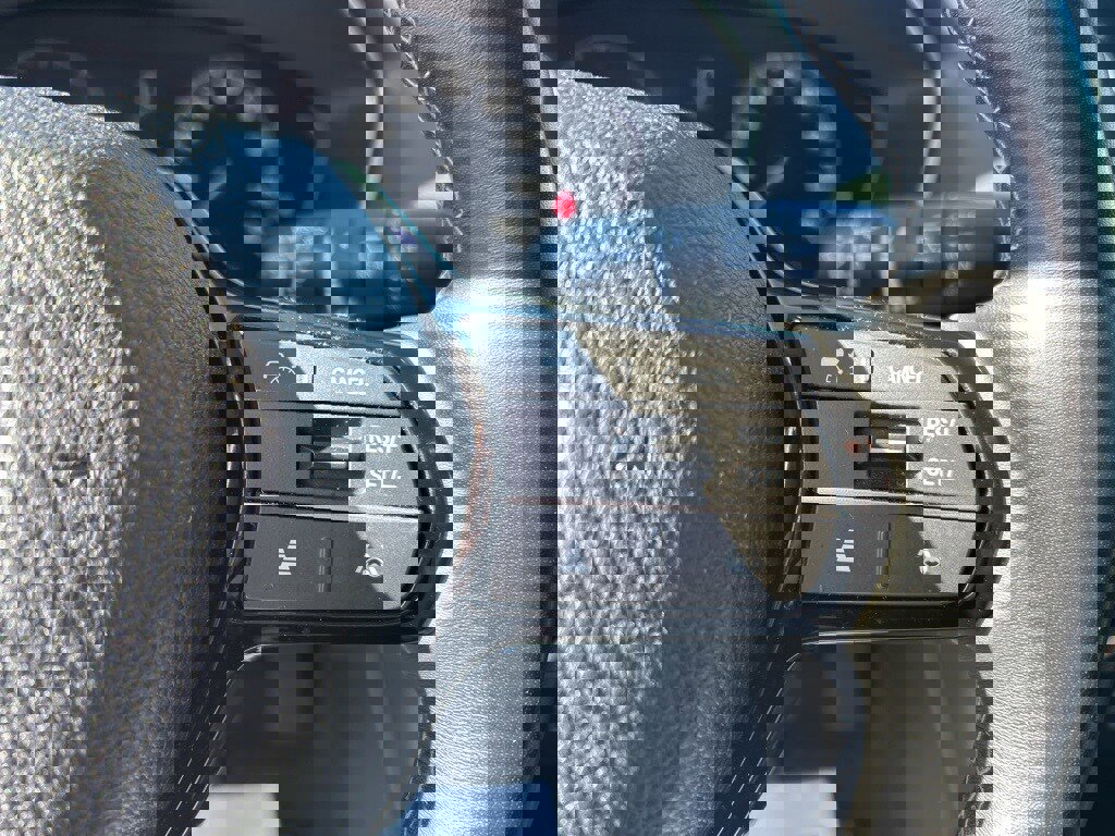 Used 2022 Honda Civic EX-L image 10