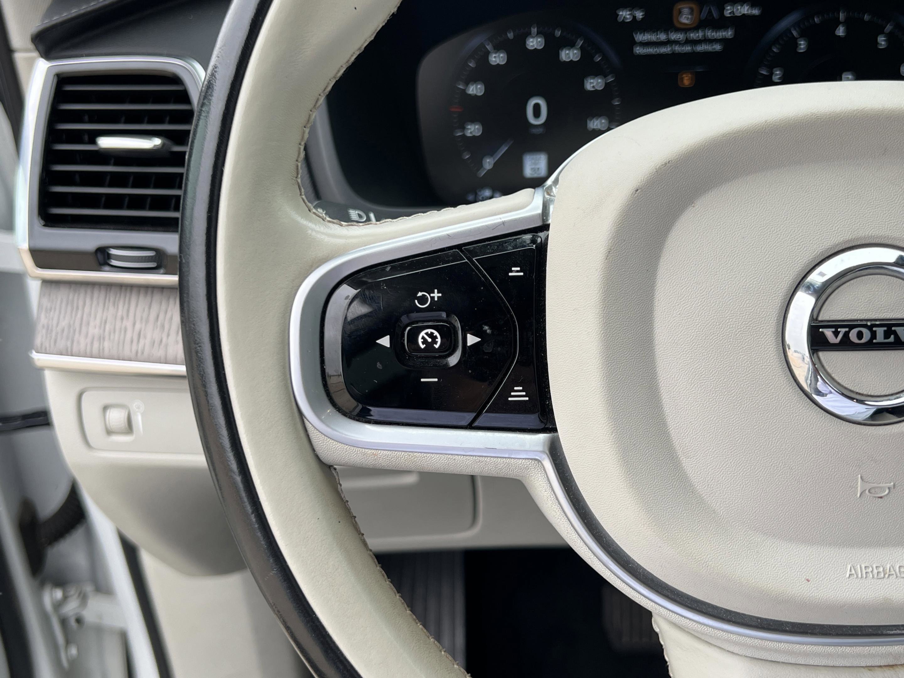 Used 2020 Volvo XC90 T6 Inscription w/ Protection Package AWD/4WD image 11