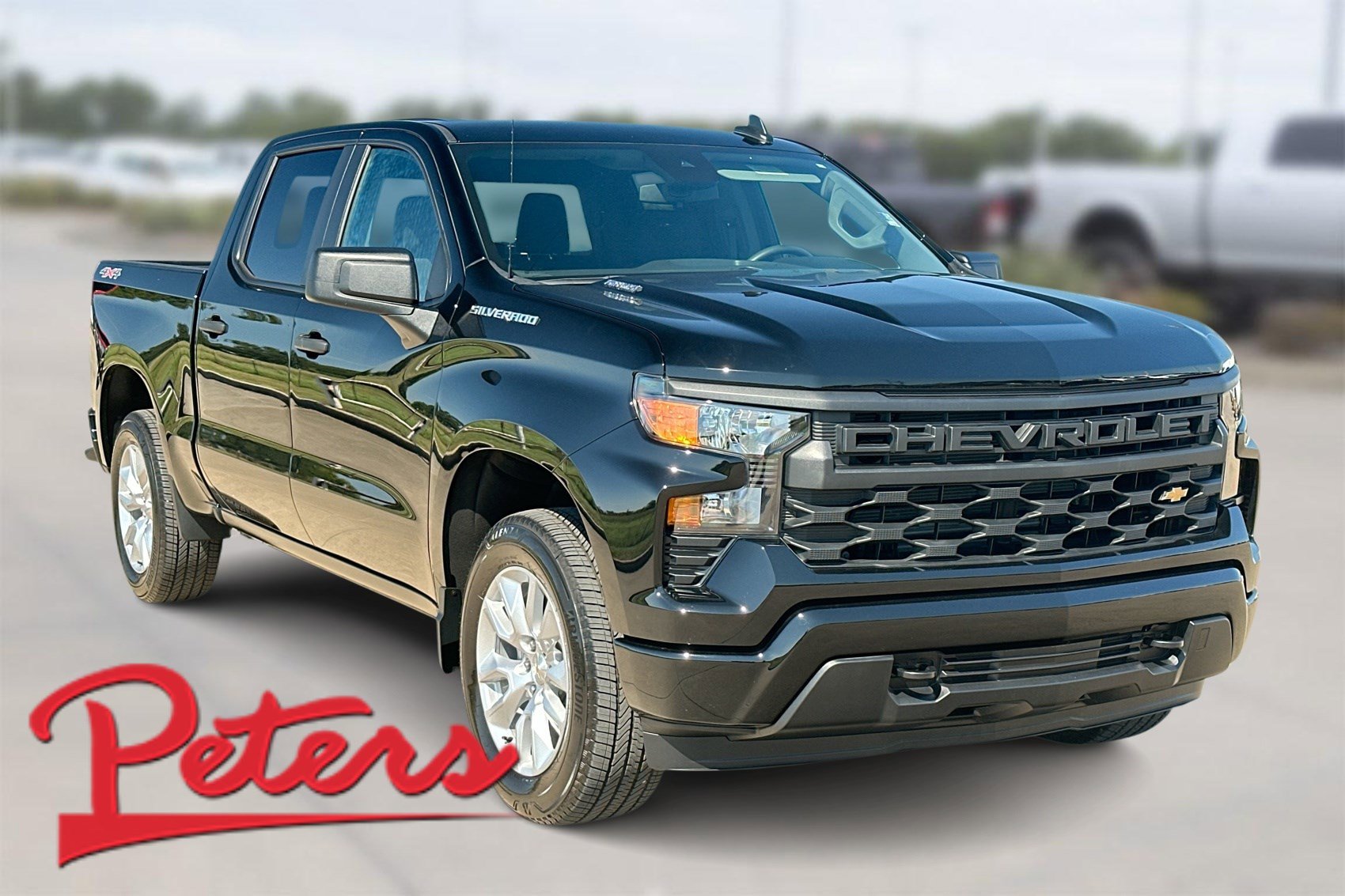 Used 2025 Chevrolet Silverado 1500 Custom image 1
