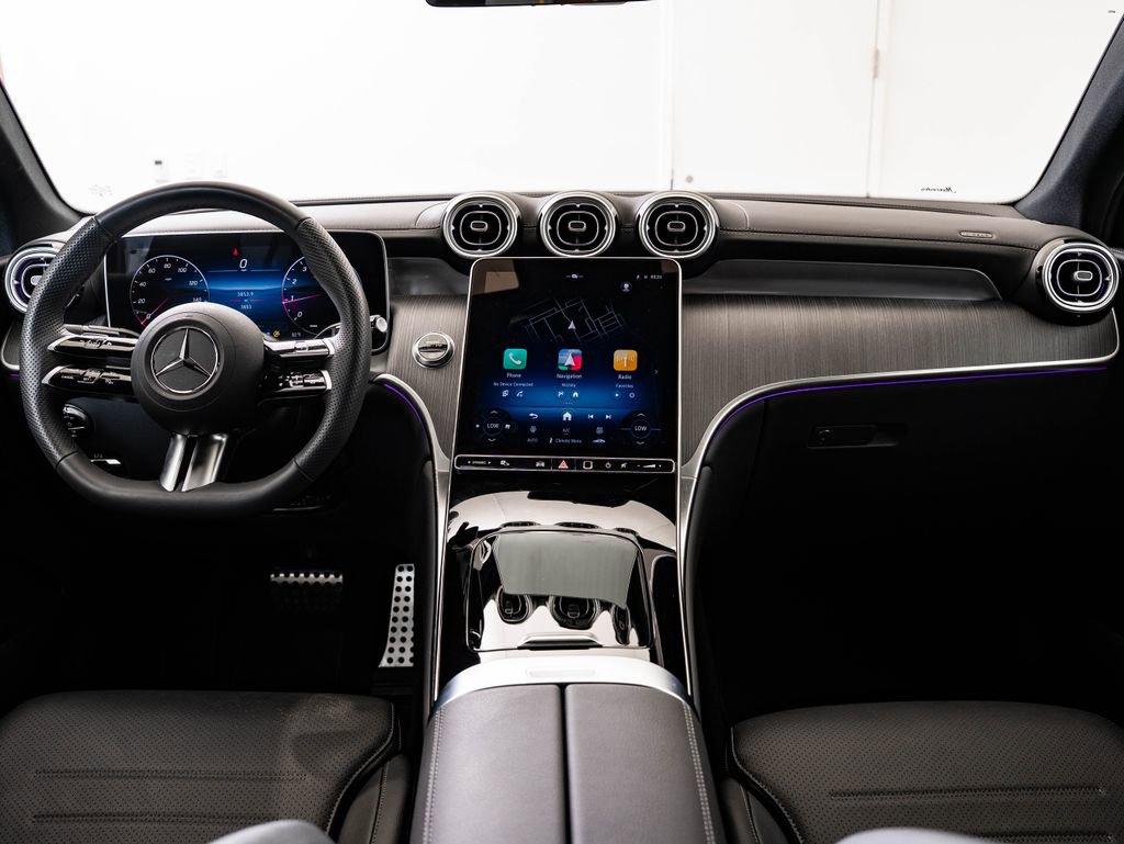 Certified 2025 Mercedes-Benz GLC 300 4MATIC image 33
