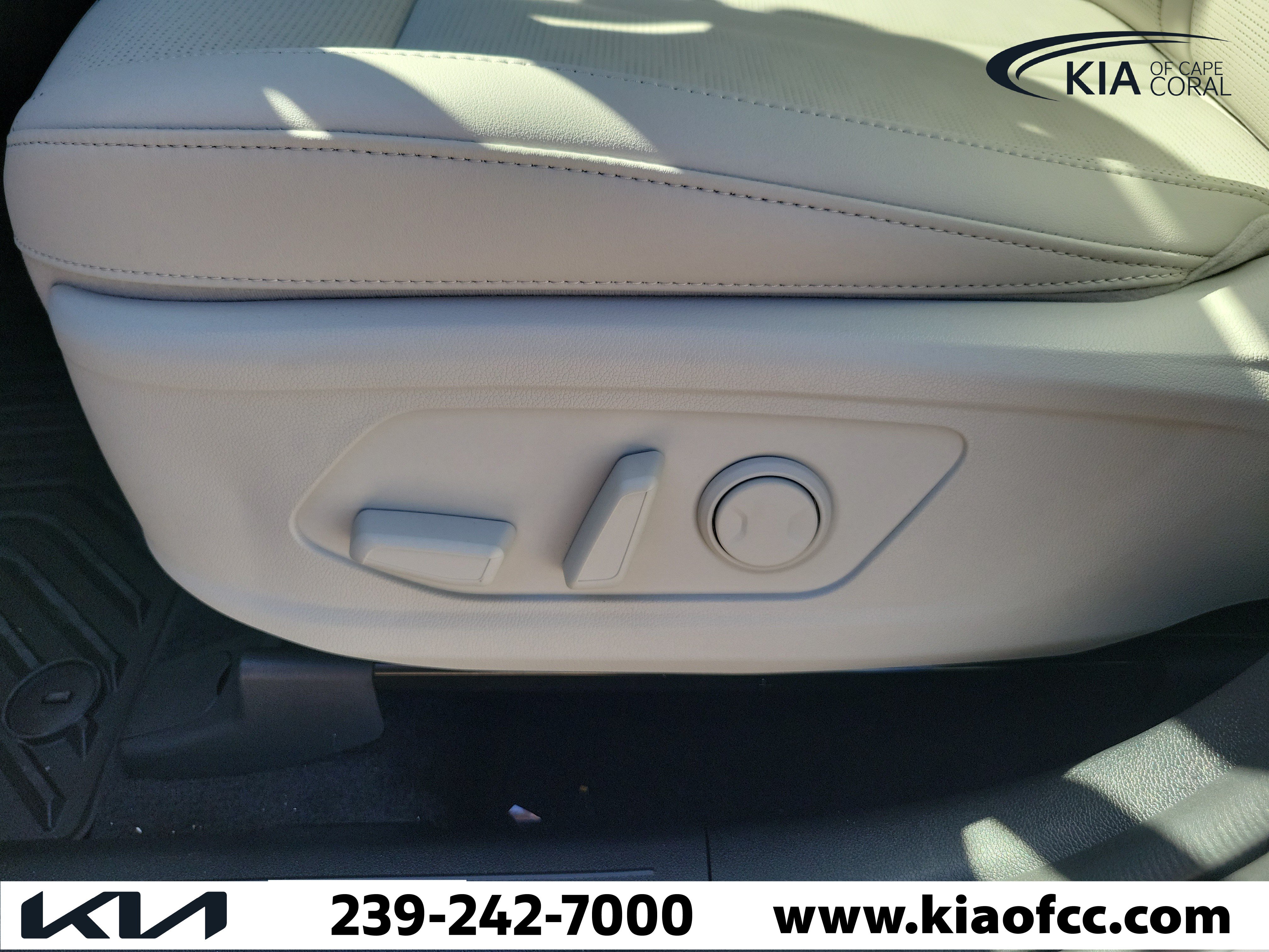 New 2026 Kia Sorento S w/ S Panoramic Sunroof Package FWD image 20