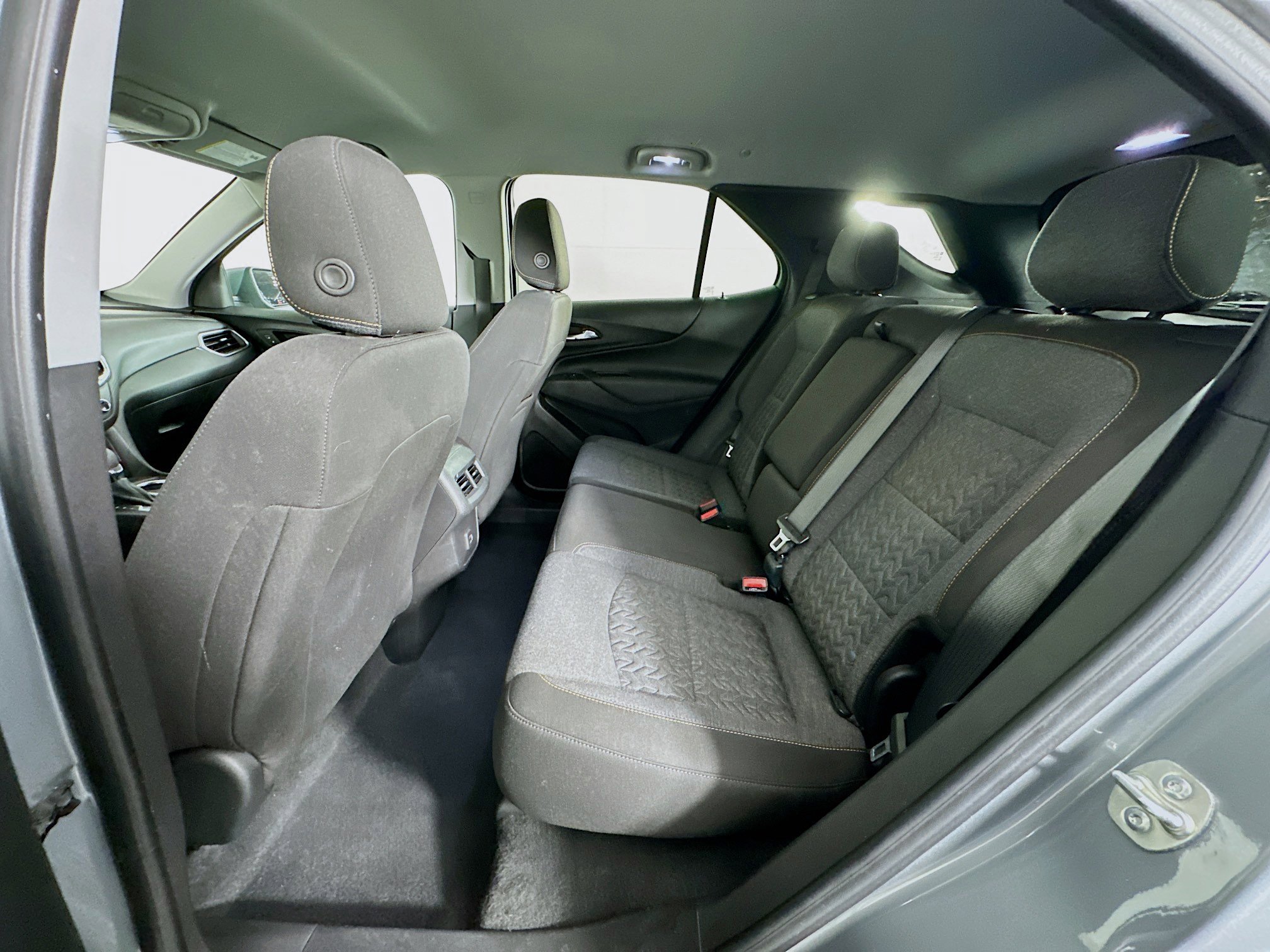 Used 2023 Chevrolet Equinox LT w/ Driver Convenience Package image 26