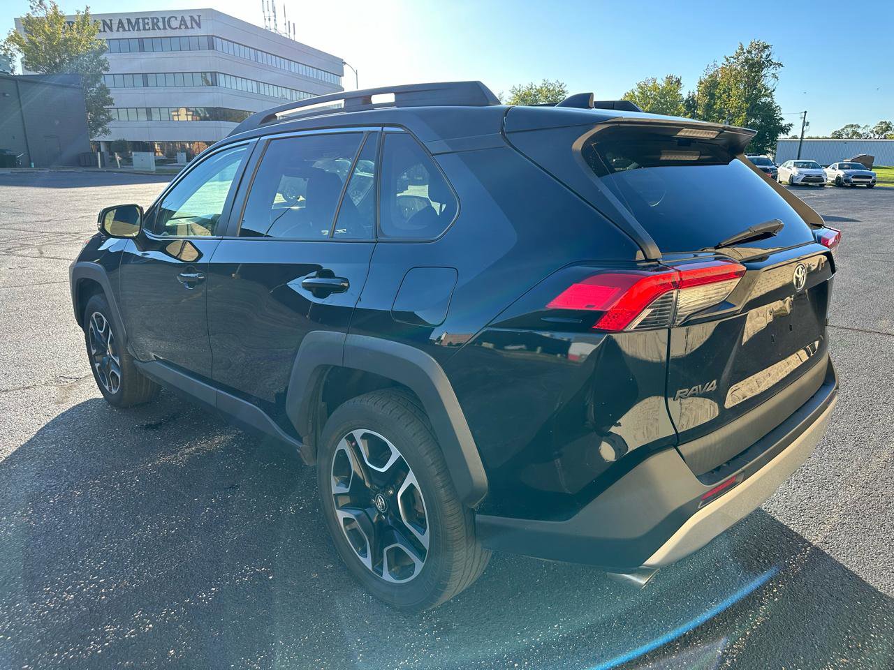 Used 2021 Toyota RAV4 Adventure AWD/4WD image 3