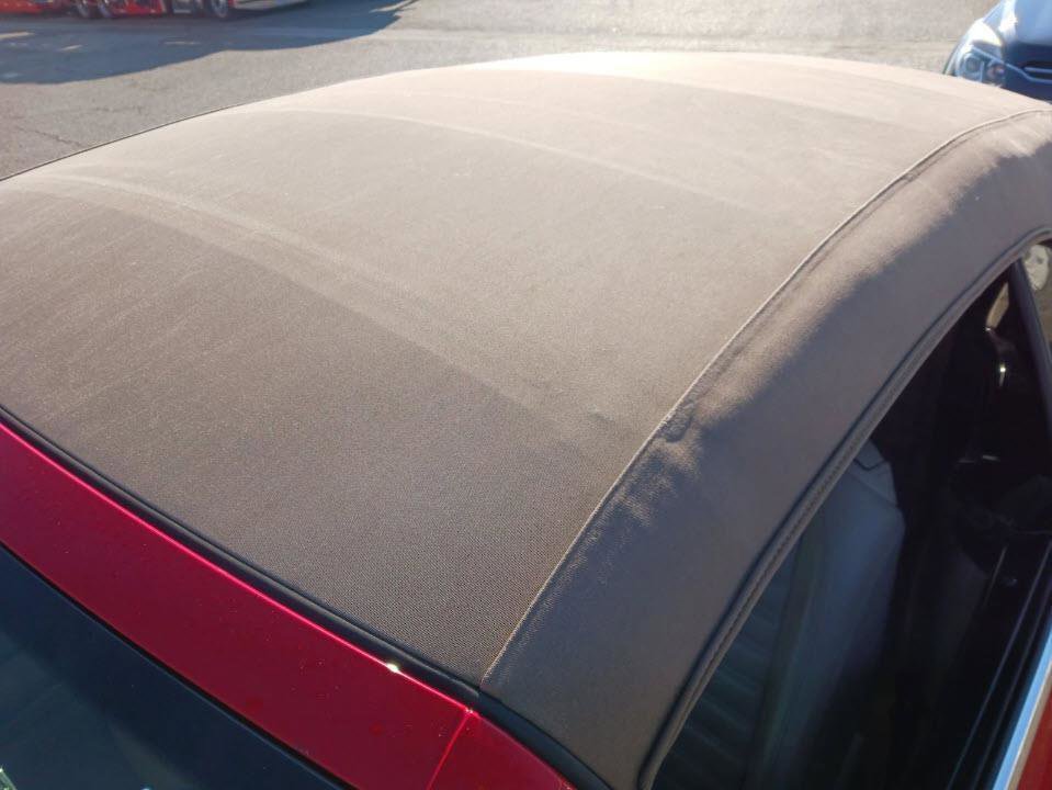 Used 2013 Volkswagen Beetle 2.0T image 9