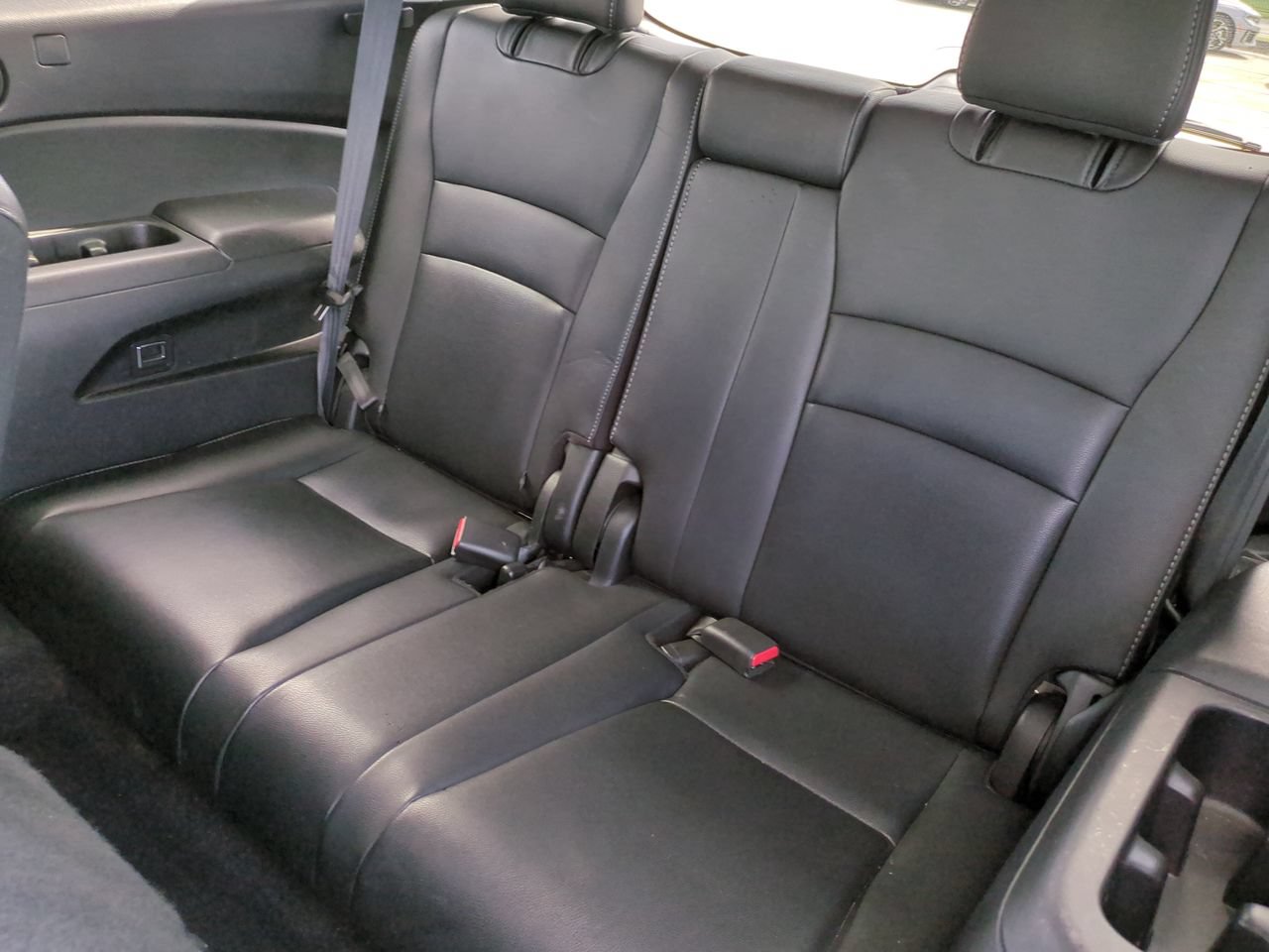 Used 2020 Honda Pilot Touring image 16