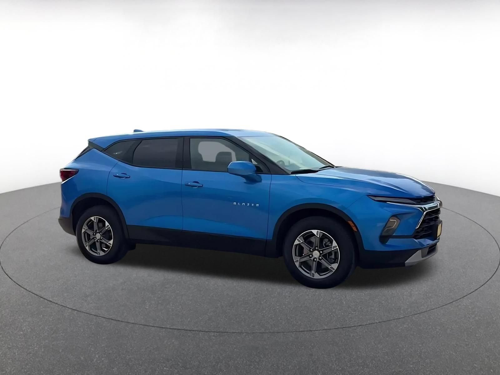Used 2025 Chevrolet Blazer LT FWD video 2