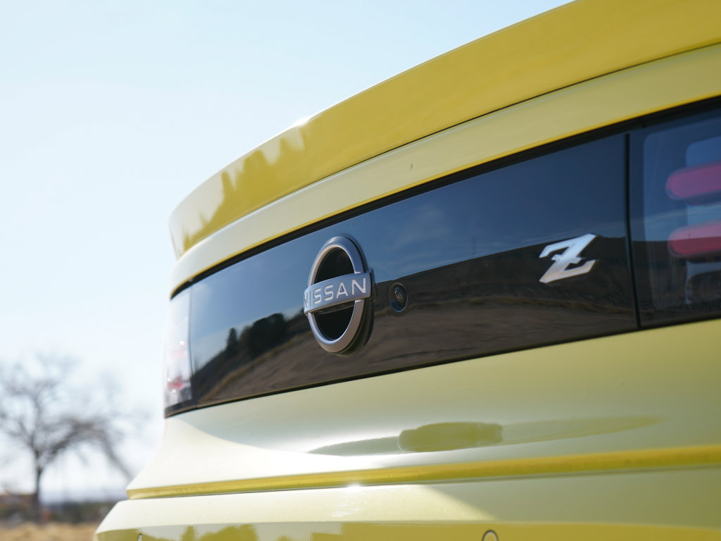 Used 2024 Nissan Z Performance w/ Floor Mat Package image 12