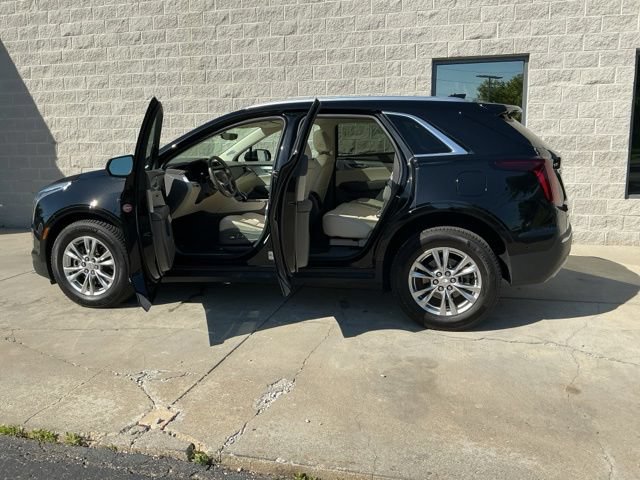 Used 2020 Cadillac XT5 Premium Luxury AWD/4WD image 15