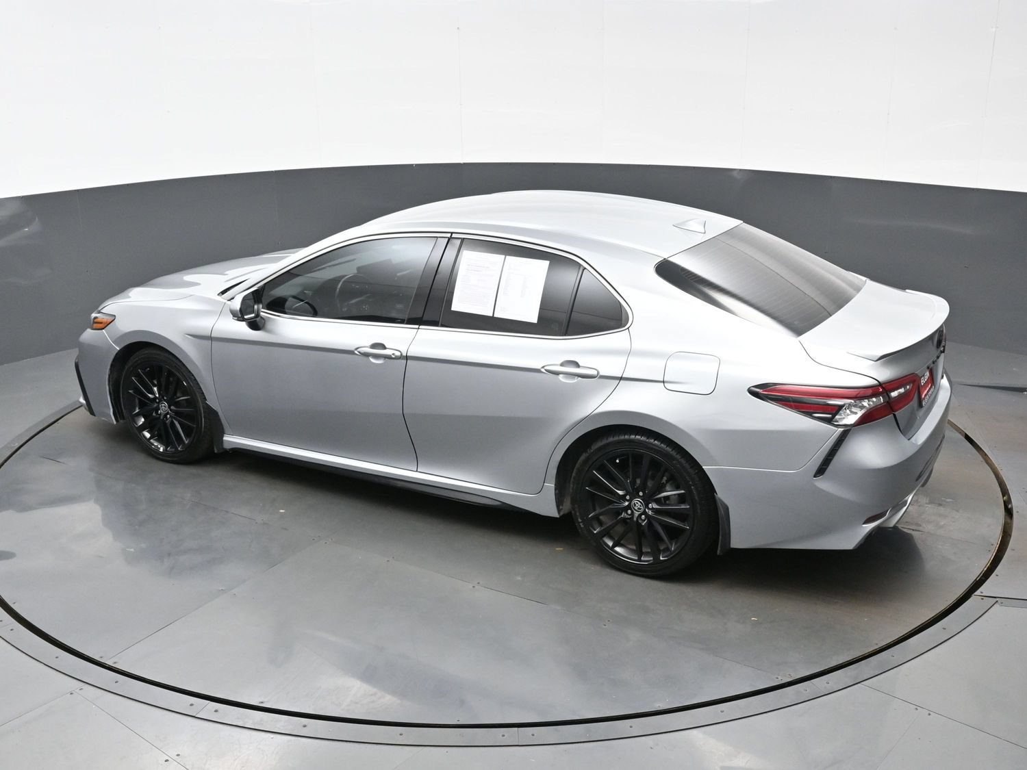 Used 2023 Toyota Camry XSE FWD image 39