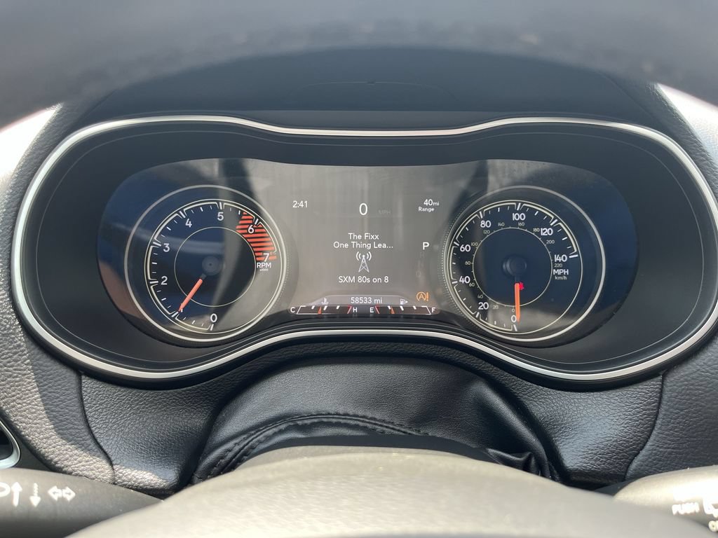 Used 2023 Jeep Cherokee Trailhawk w/ Sun & Sound Group AWD/4WD image 15