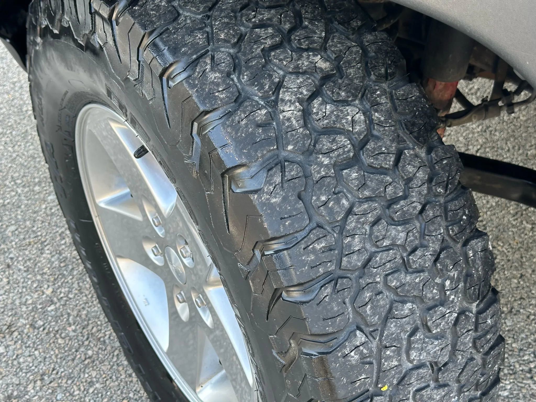 Used 2010 Jeep Wrangler Rubicon w/ Dual Top Group image 28