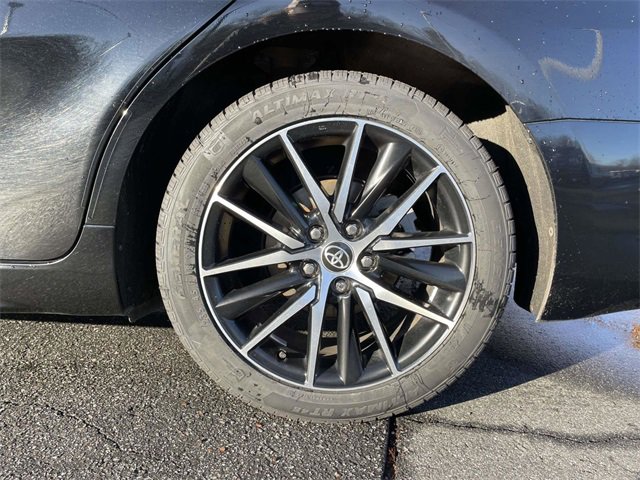 Certified 2023 Toyota Camry SE image 9