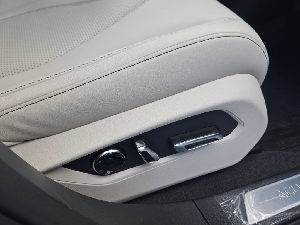 New 2026 Acura RDX SH-AWD w/ Technology Package image 8
