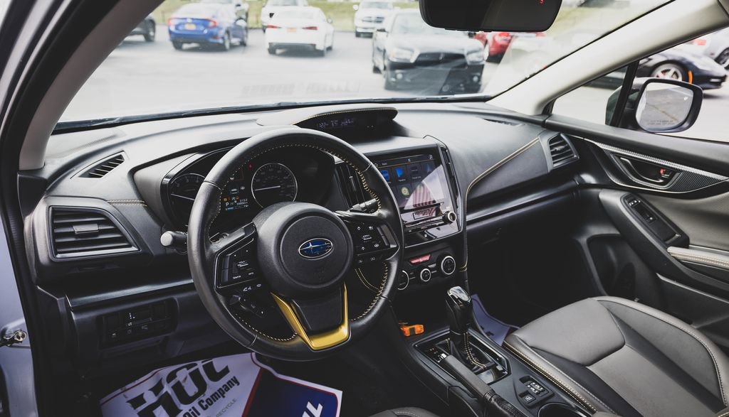 Used 2022 Subaru Crosstrek 2.5i Sport w/ Moonroof Package image 2