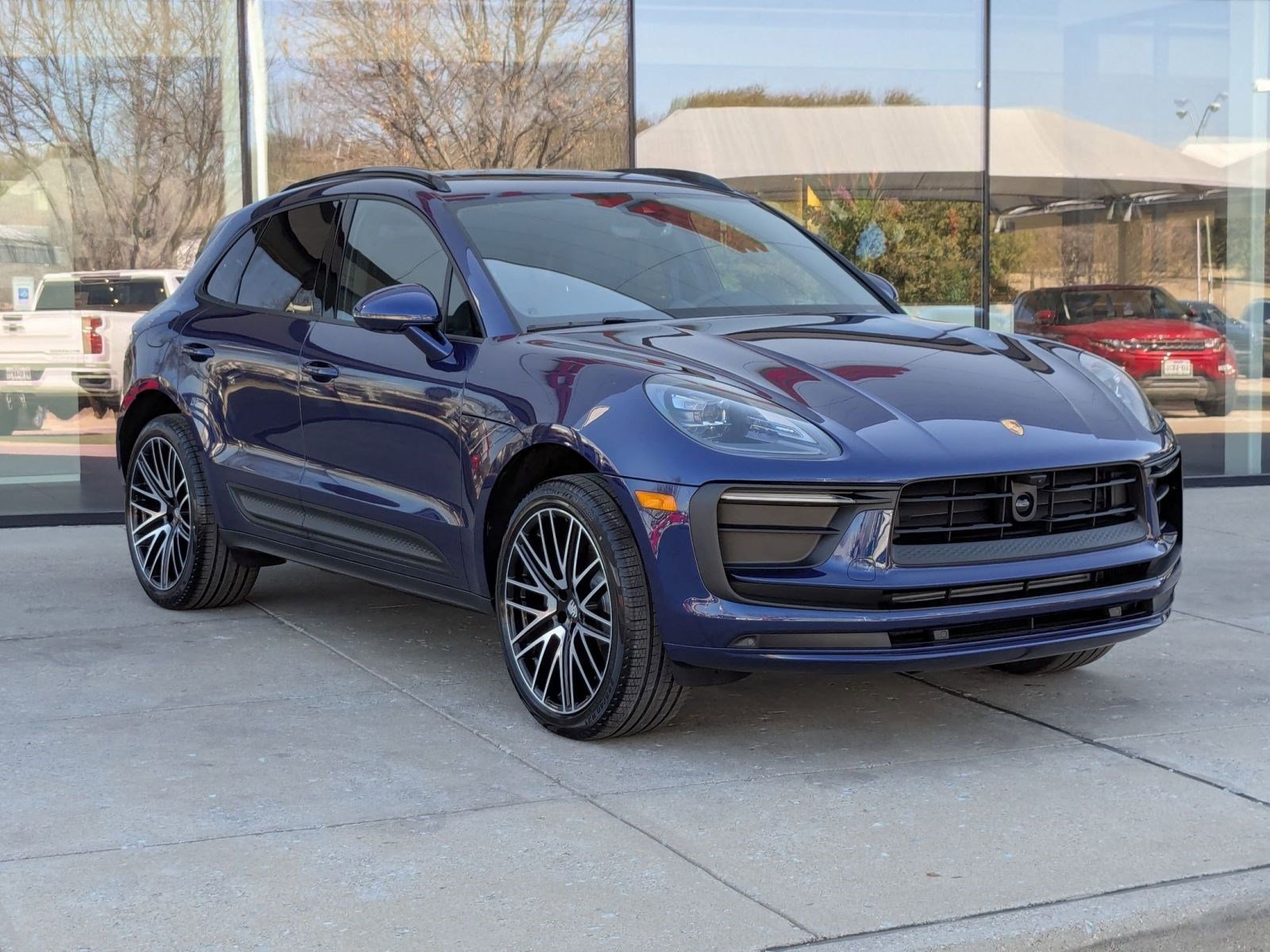 New 2026 Porsche Macan image 7