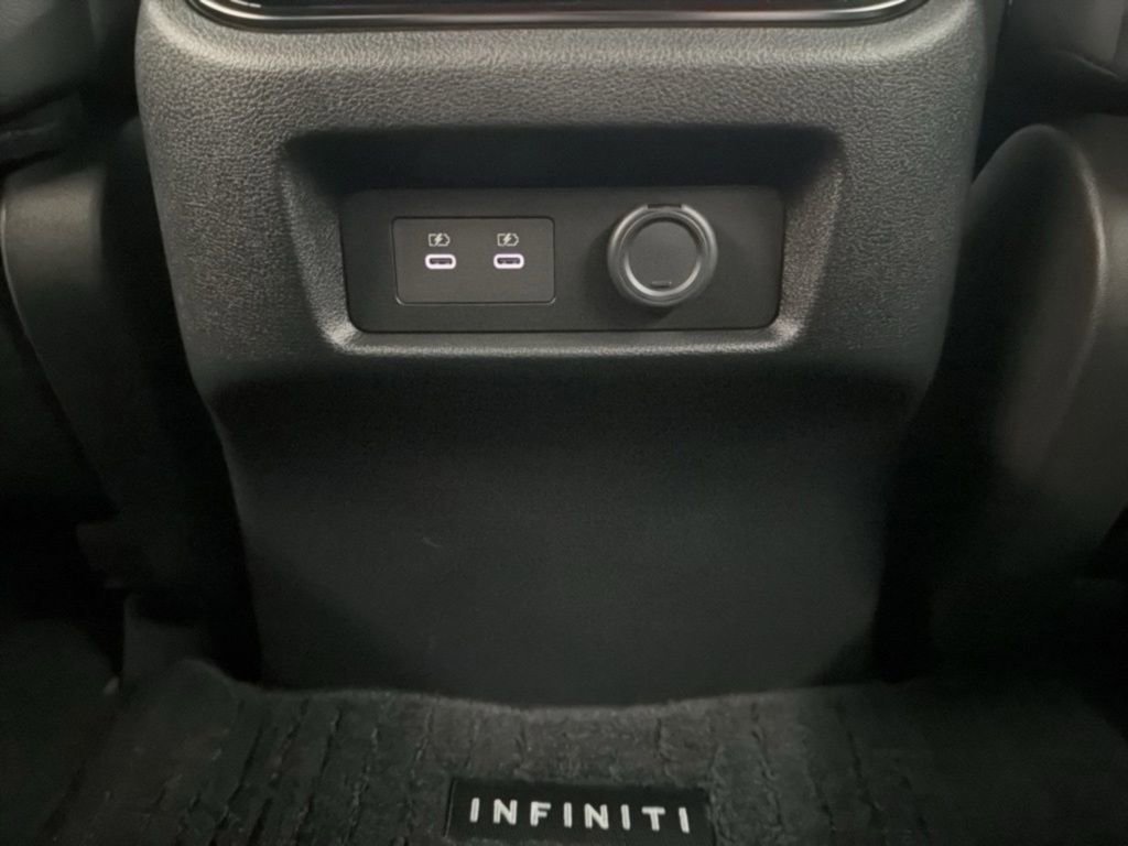 Certified 2026 INFINITI QX80 4WD w/ Sport Exterior Package image 30