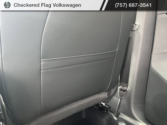 New 2025 Volkswagen Tiguan SE R-Line image 58