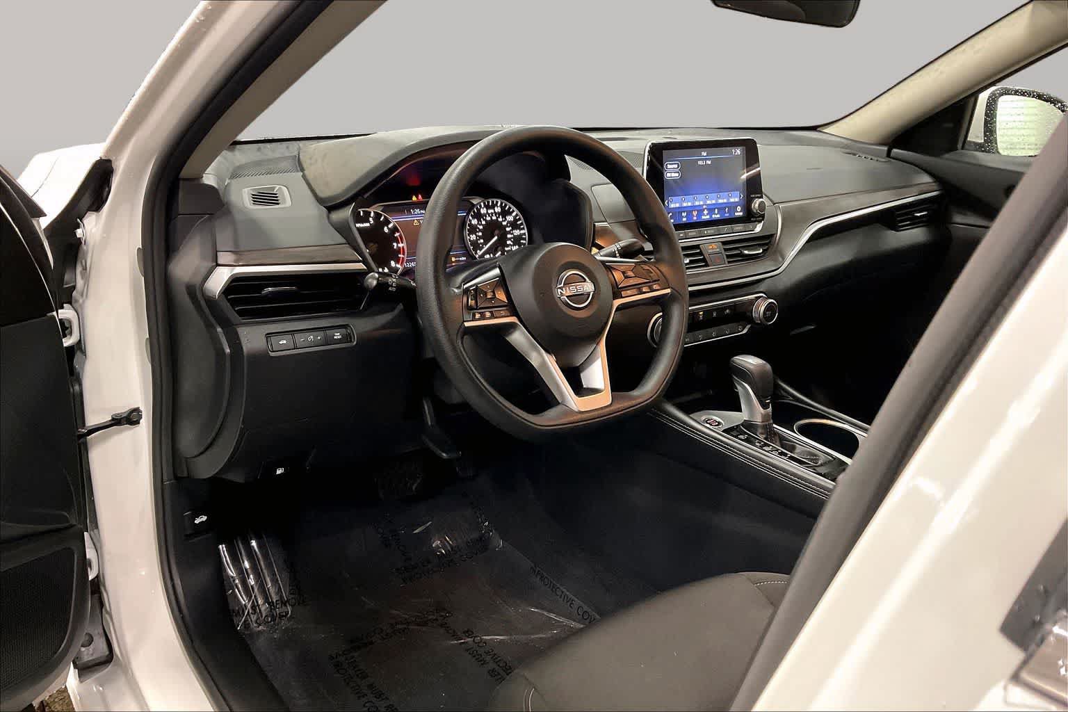 Used 2023 Nissan Altima 2.5 SV AWD/4WD image 17