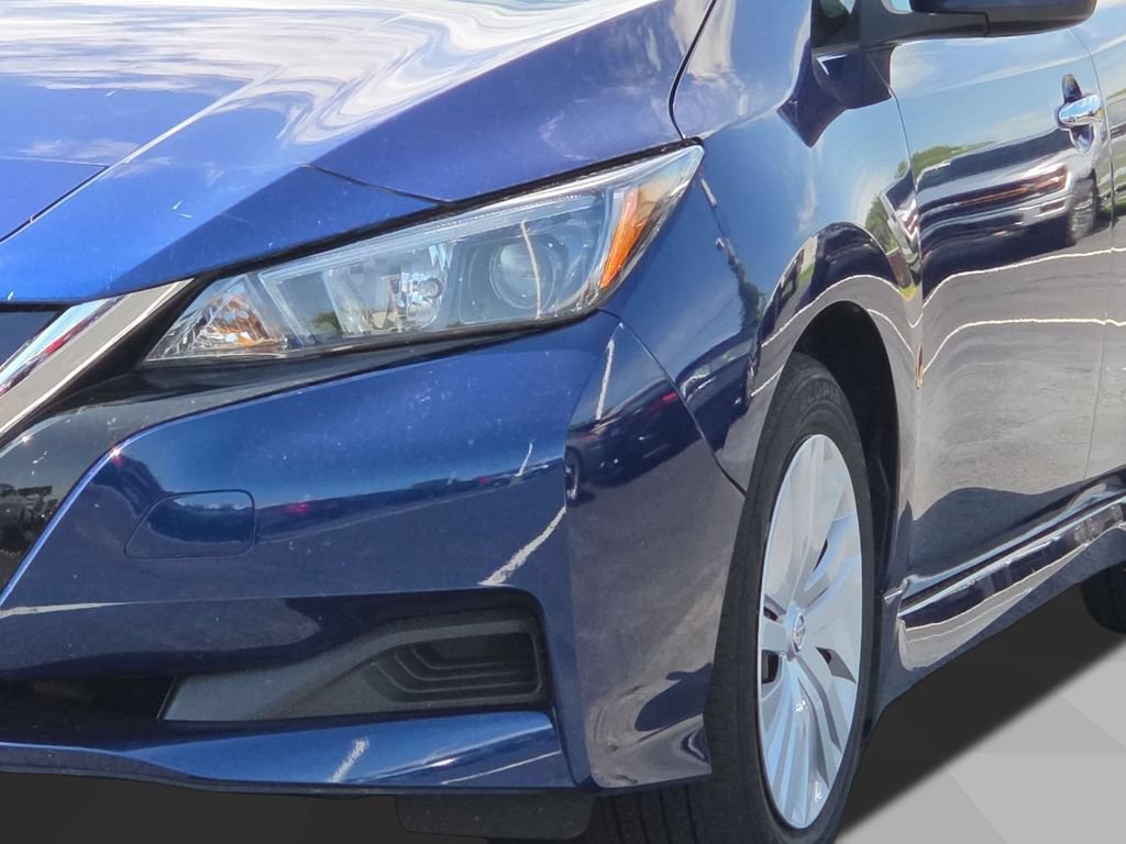 Used 2022 Nissan Leaf S w/ Protection Package FWD image 9