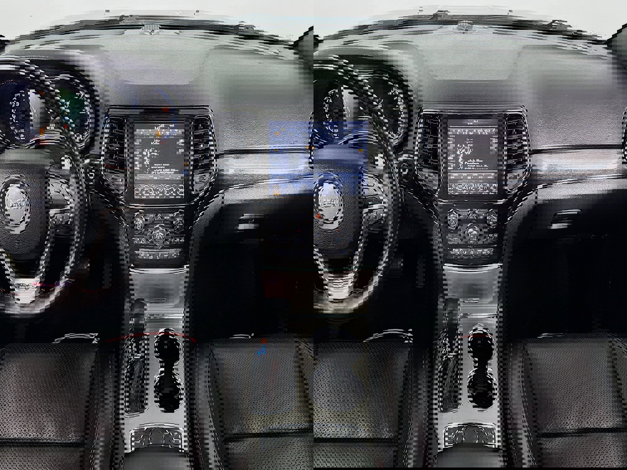 Used 2021 Jeep Grand Cherokee Trailhawk w/ Trailhawk Luxury Group image 26