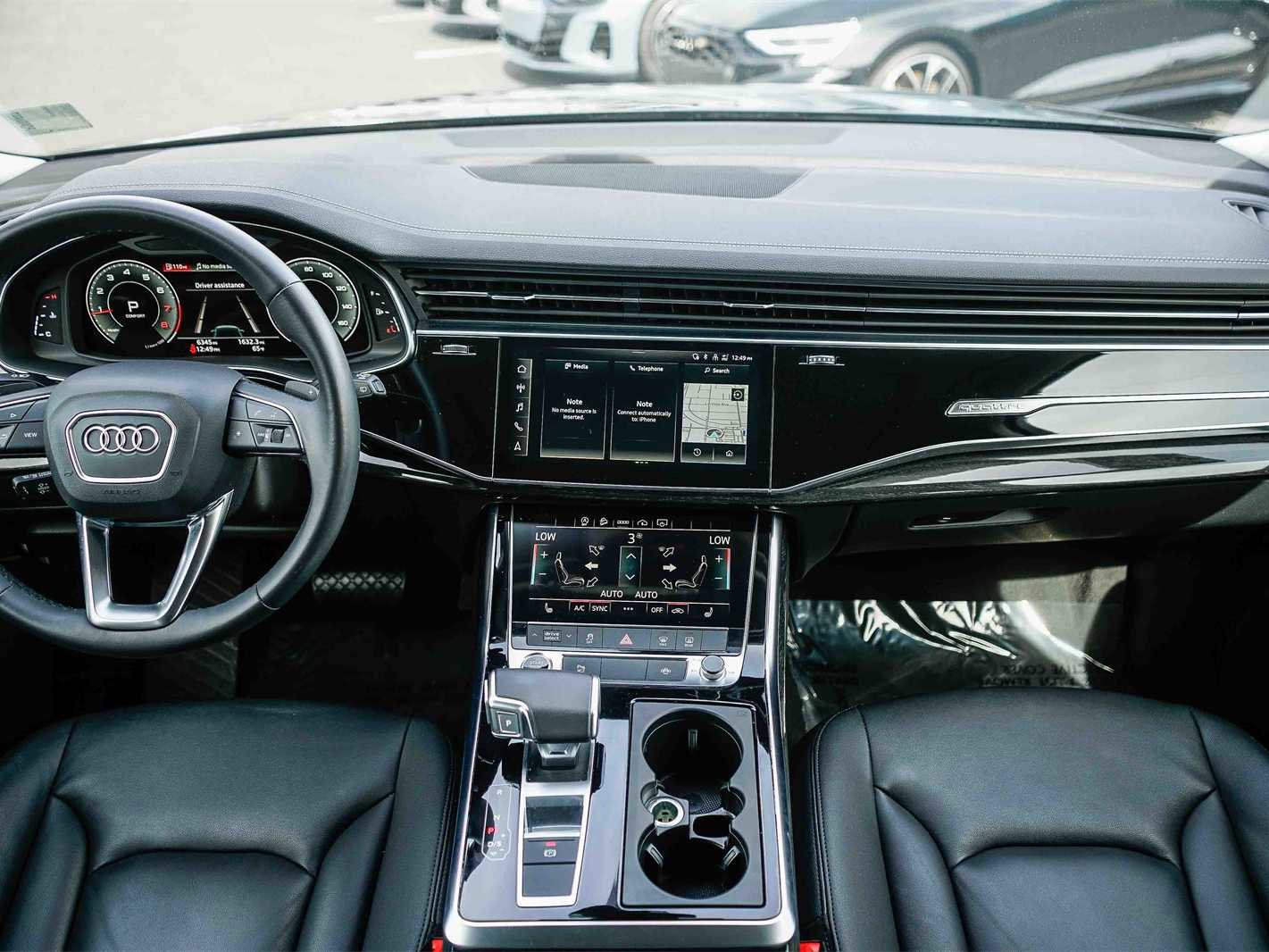 Used 2023 Audi Q7 2.0T Premium w/ Convenience Package image 12