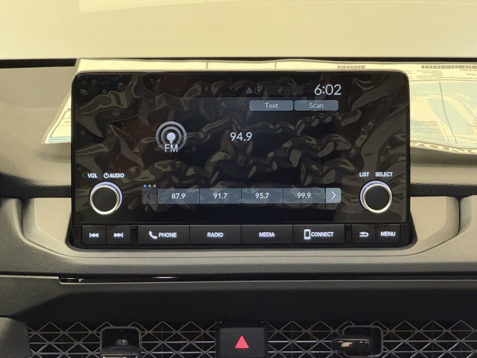 New 2025 Honda Accord LX image 9