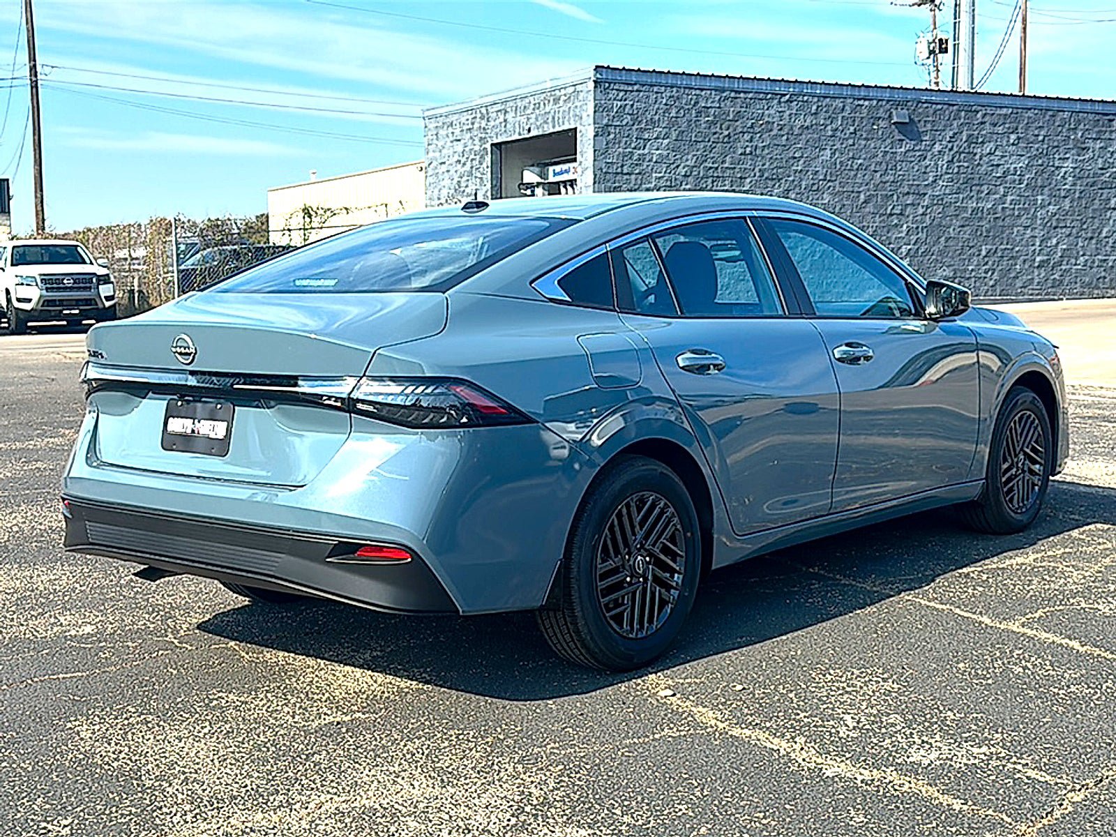 New 2027 Nissan Sentra SV w/ SV Convenience Package FWD image 8