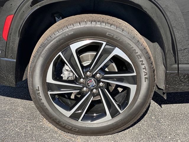 New 2026 Buick Enclave Sport Touring w/ Super Cruise Package image 12