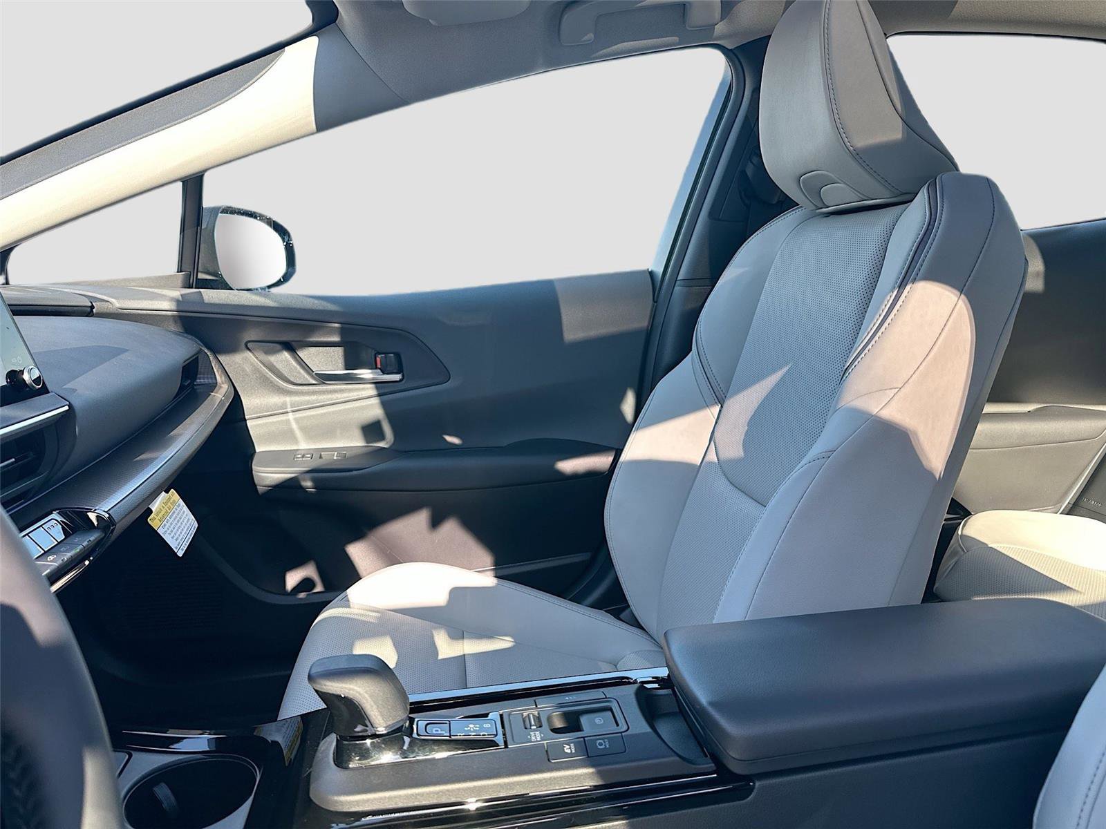 New 2026 Toyota Prius XLE image 23