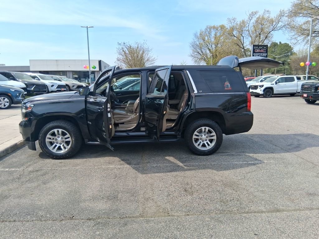 Used 2020 Chevrolet Tahoe LT image 29