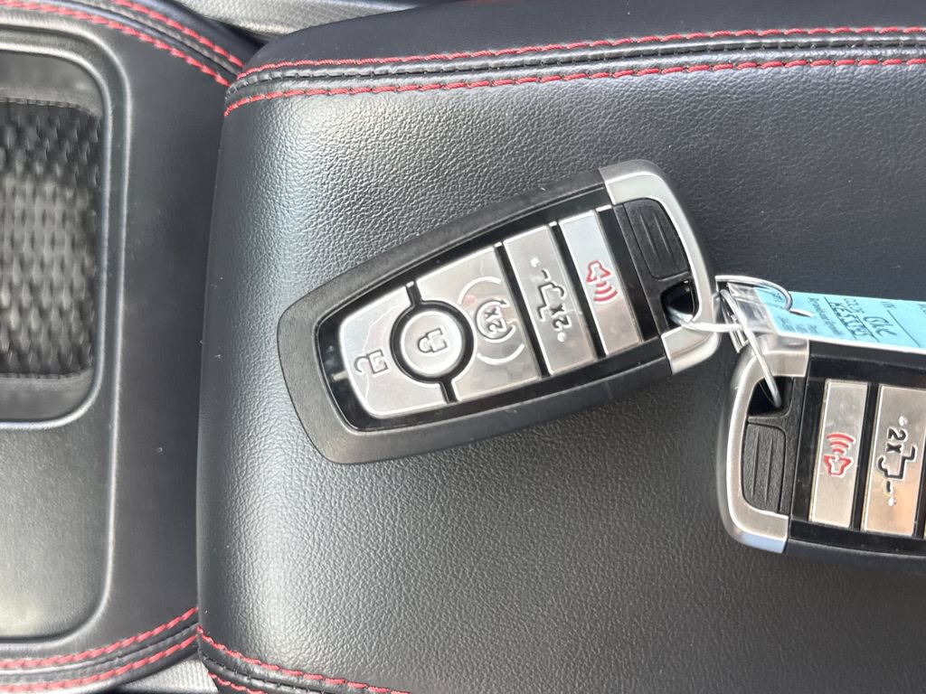 Used 2025 Ford Mustang Mach-E Premium w/ Sport Appearance Package AWD/4WD image 41