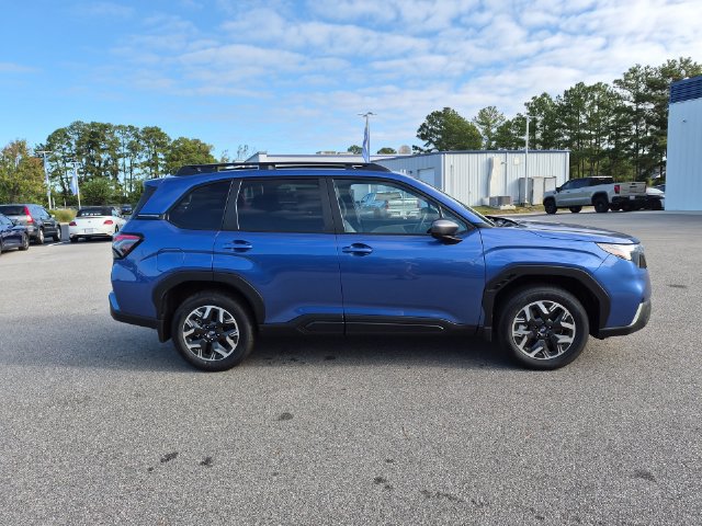 New 2026 Subaru Forester Premium AWD/4WD image 2