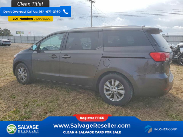 Used 2015 Kia Sedona LX w/ LX Convenience Package image 3