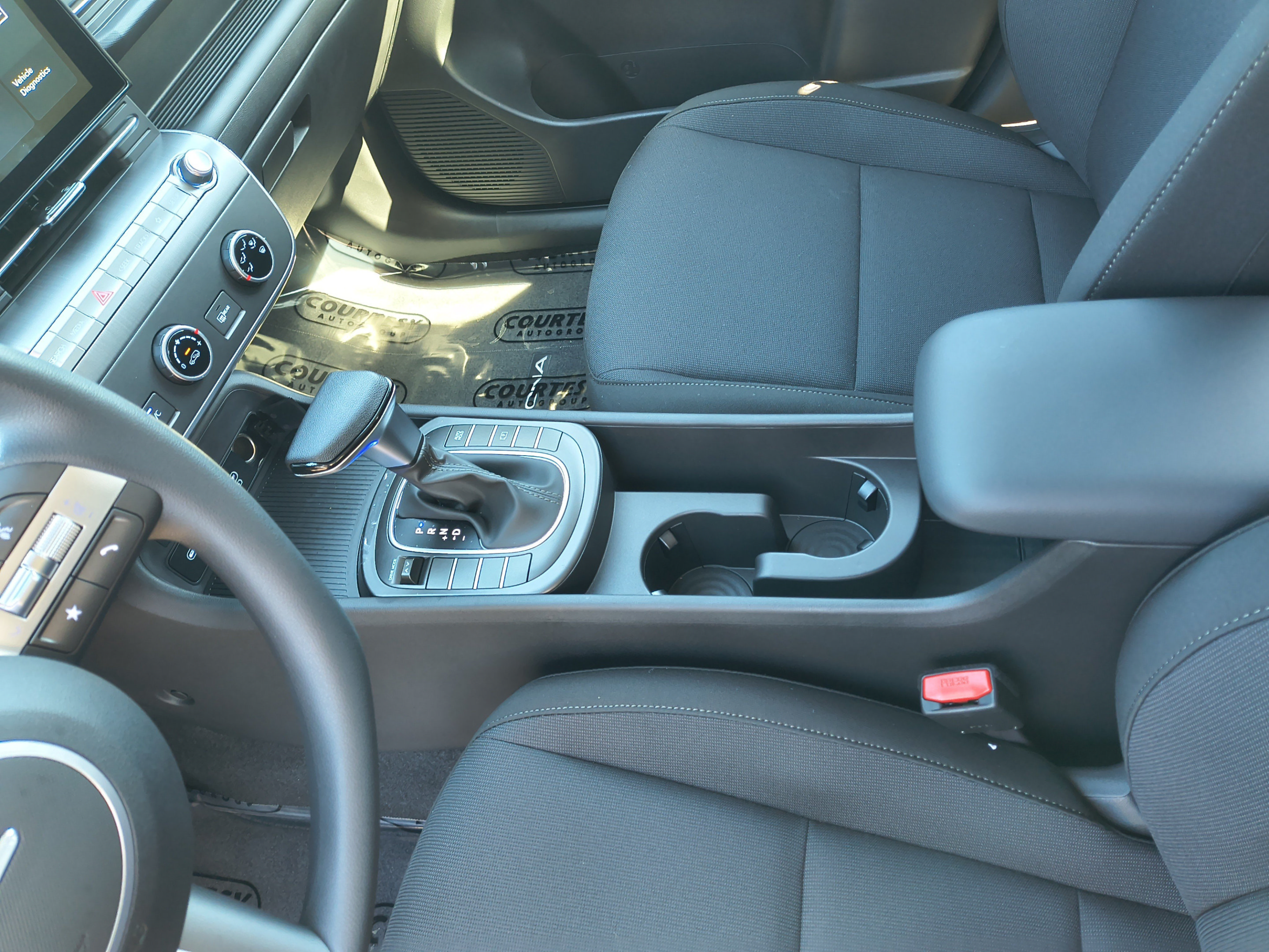 New 2027 Hyundai Kona SE FWD image 21