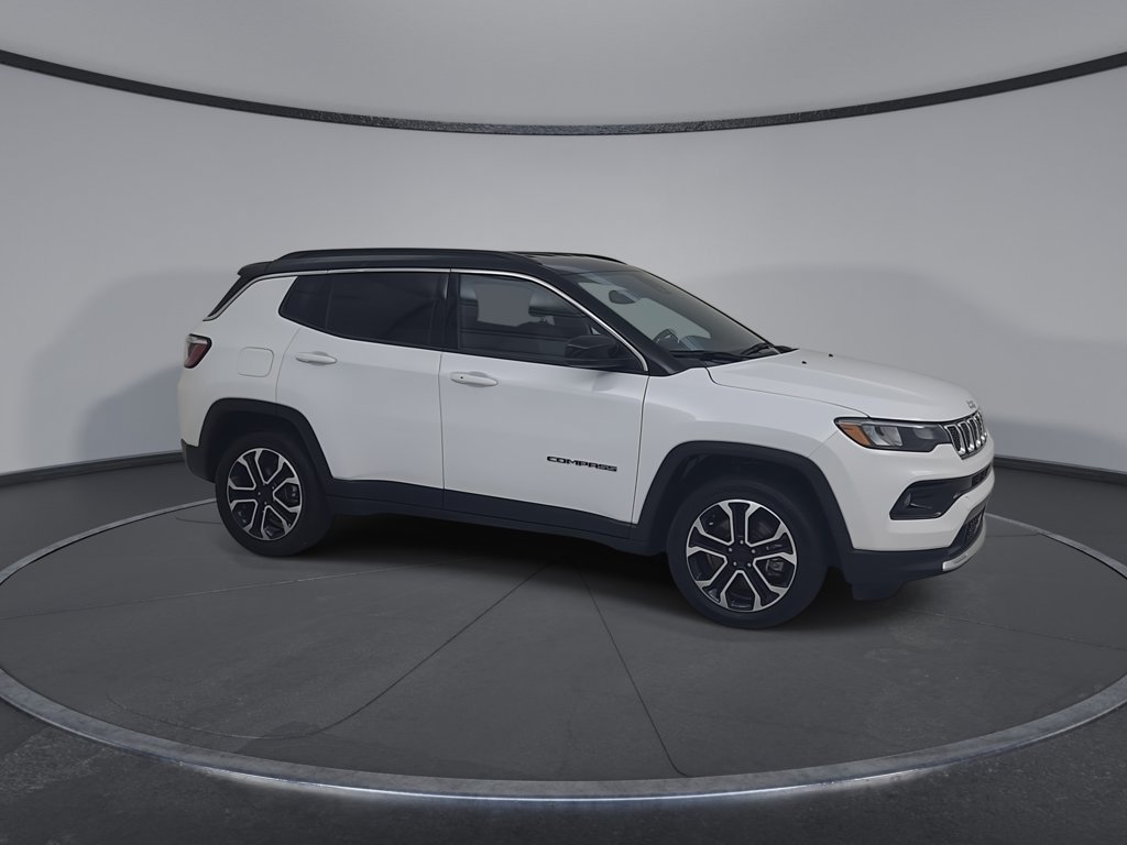 Used 2024 Jeep Compass Limited AWD/4WD image 19