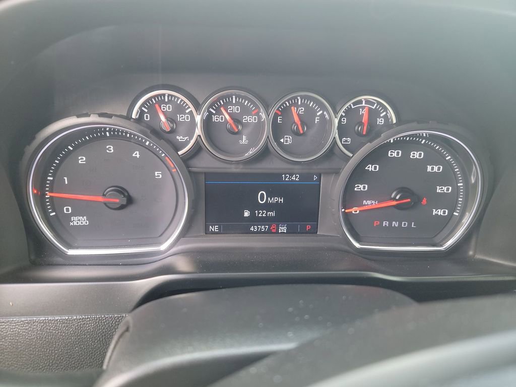 Used 2023 Chevrolet Silverado 2500 LT w/ Convenience Package image 2