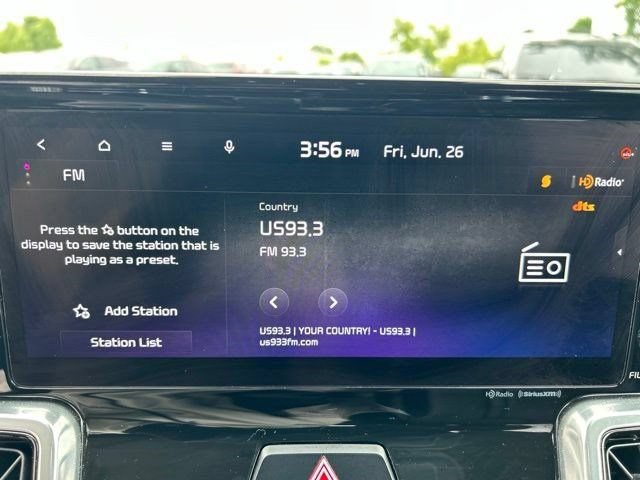 Used 2023 Kia Sorento SX AWD/4WD image 25