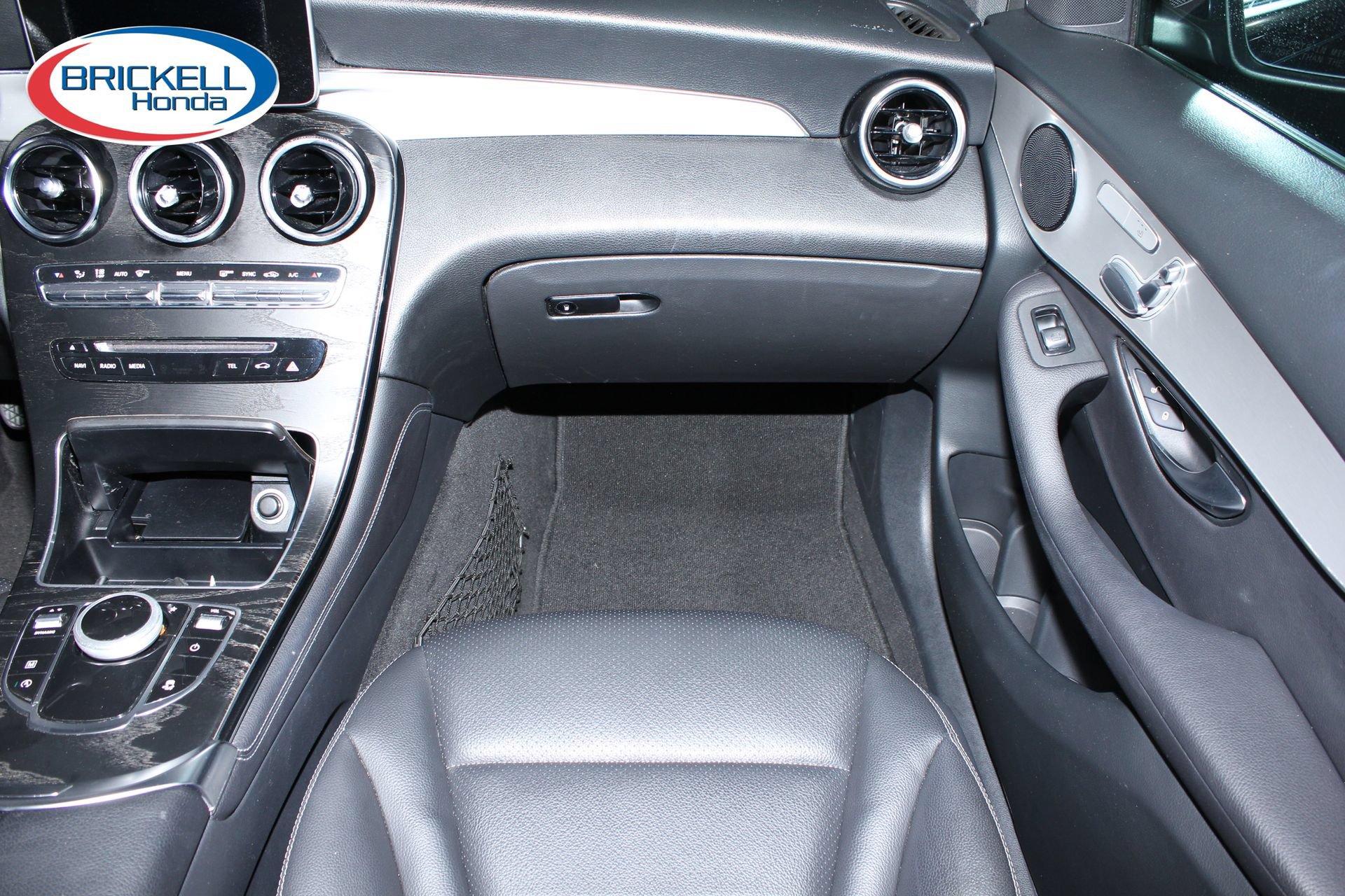 Used 2019 Mercedes-Benz GLC 300 image 19
