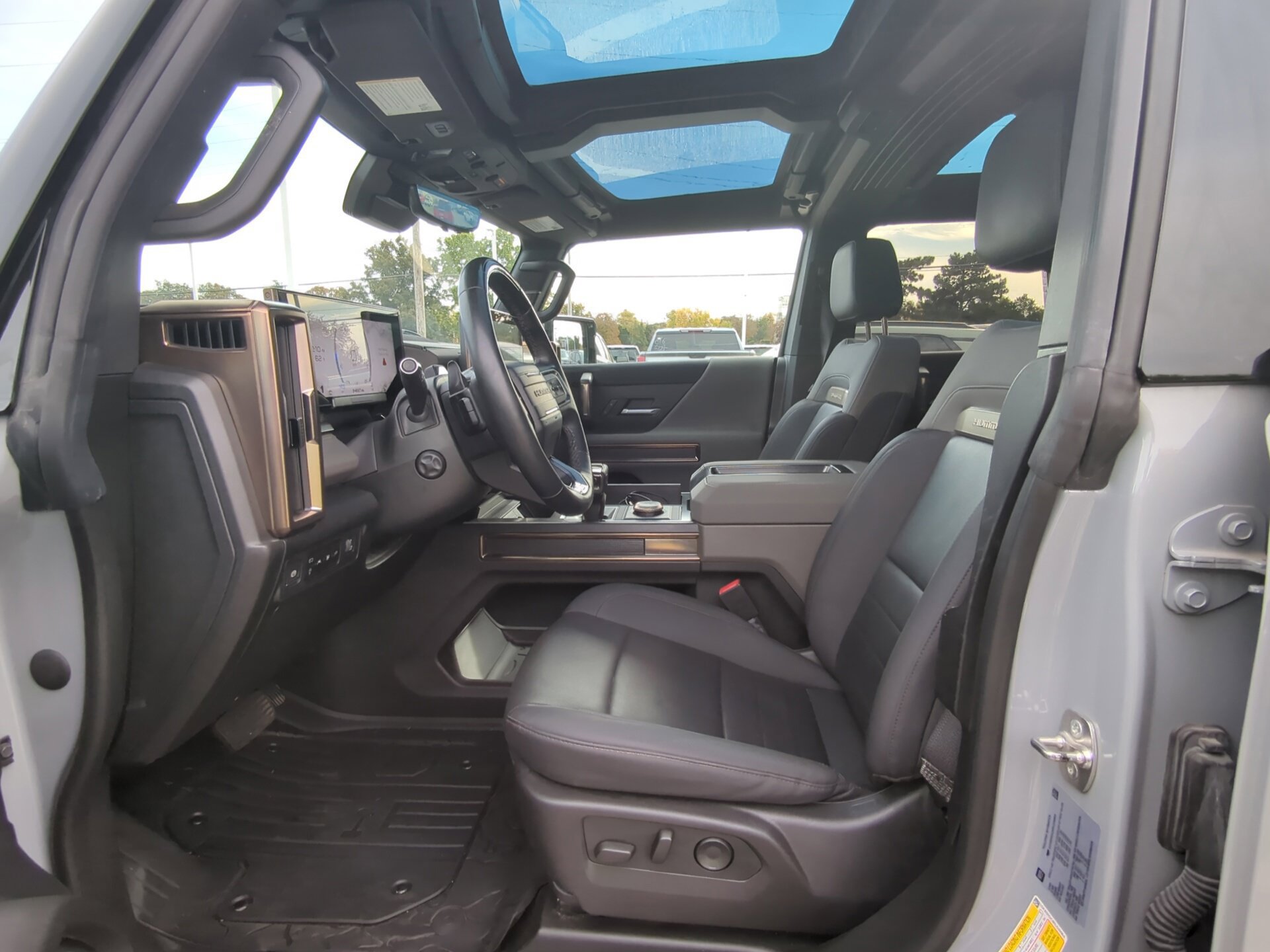 Used 2024 GMC Hummer EV 3X w/ Extreme Off-Road Package AWD/4WD image 17
