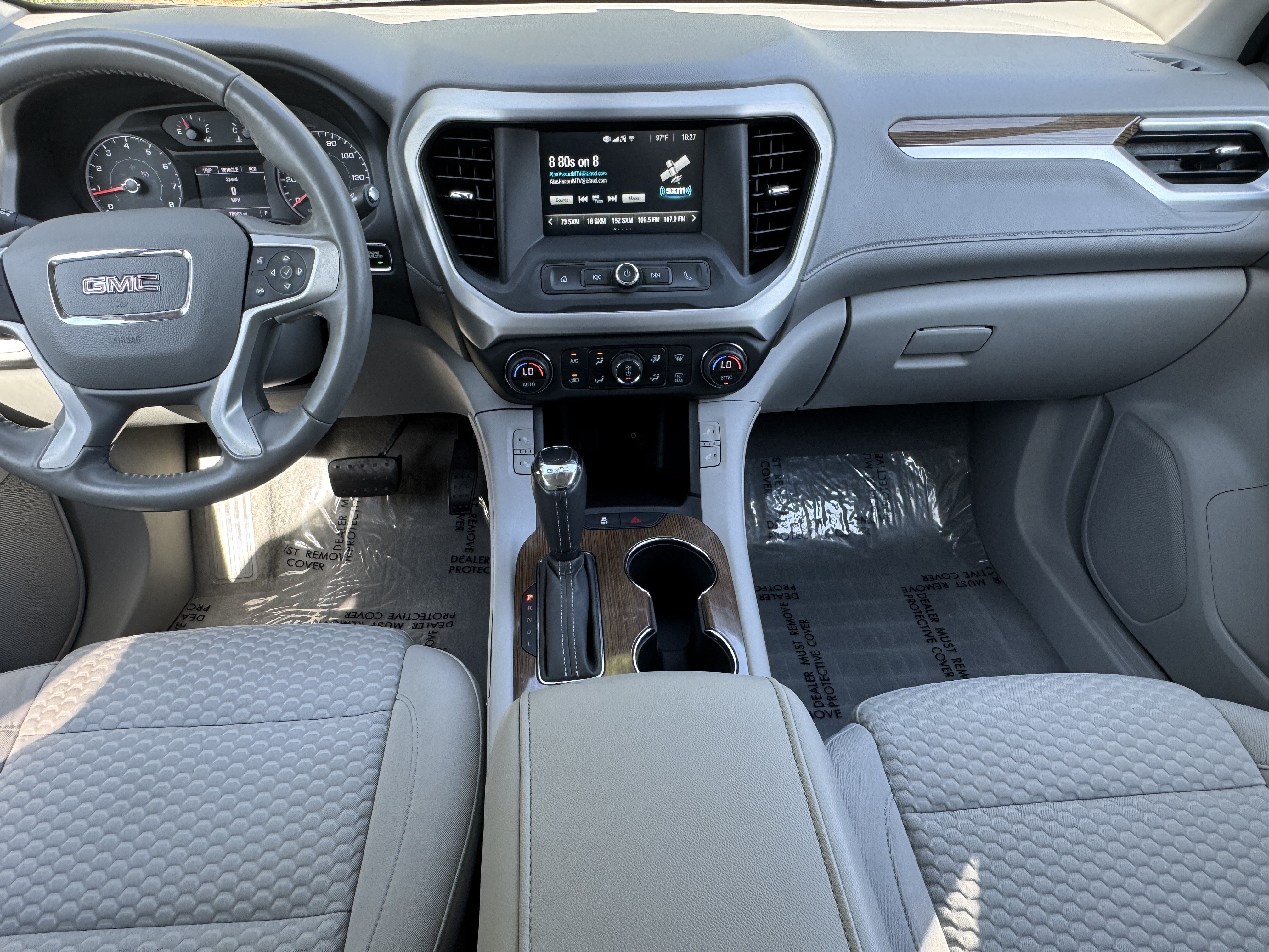 Used 2019 GMC Acadia SLE w/ LPO, Black Accent Package FWD image 23