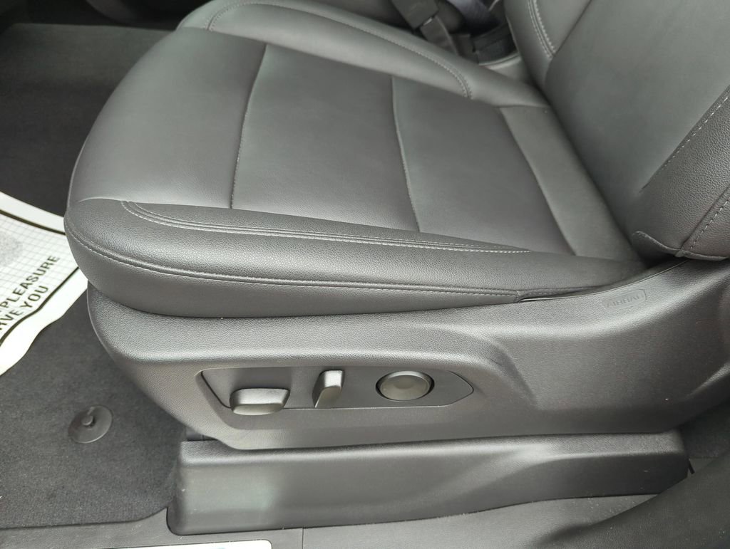 Used 2025 Chevrolet Silverado 1500 LT w/ All Star Edition Plus AWD/4WD image 29