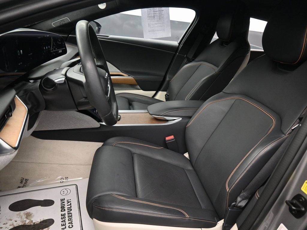 Used 2024 Lucid Air Touring image 23