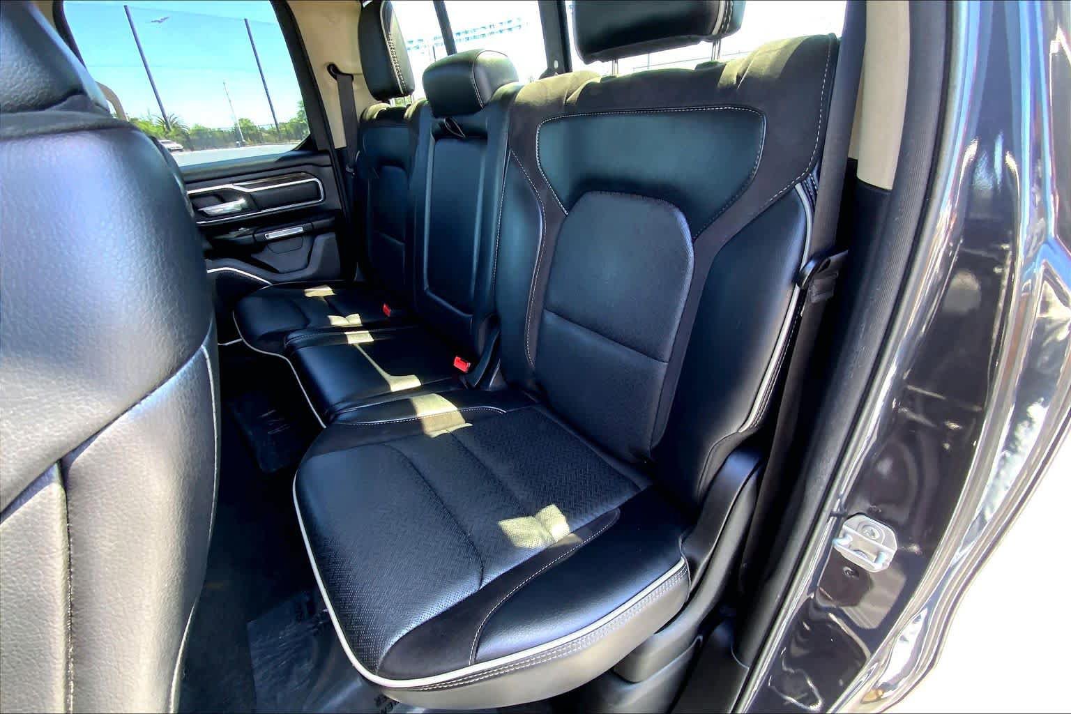Used 2020 RAM 1500 Laramie AWD/4WD image 20
